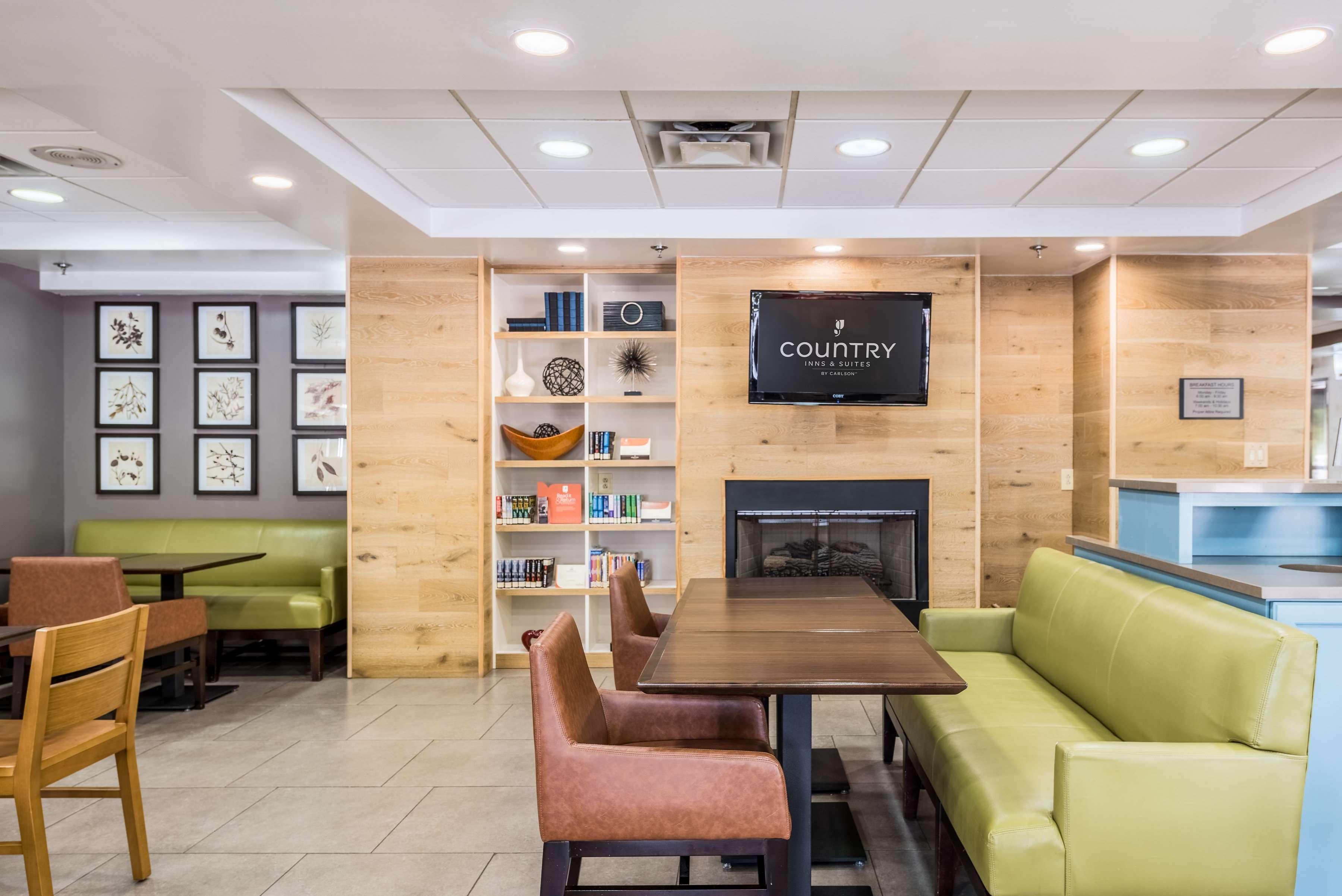Country Inn & Suites By Radisson, Cookeville, Tn Buitenkant foto